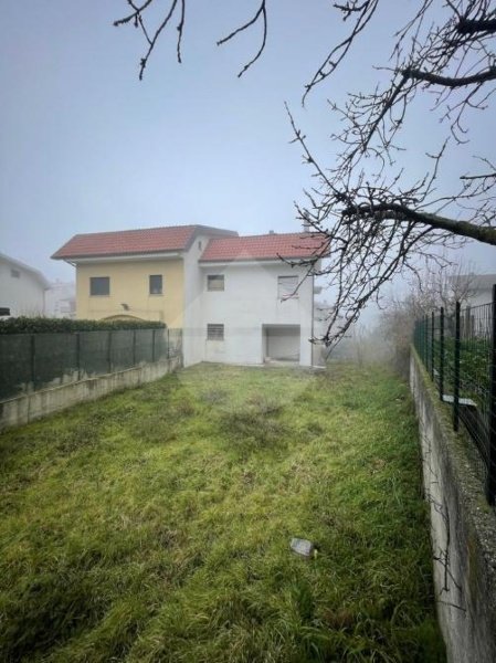 appartamento in vendita ad Acri