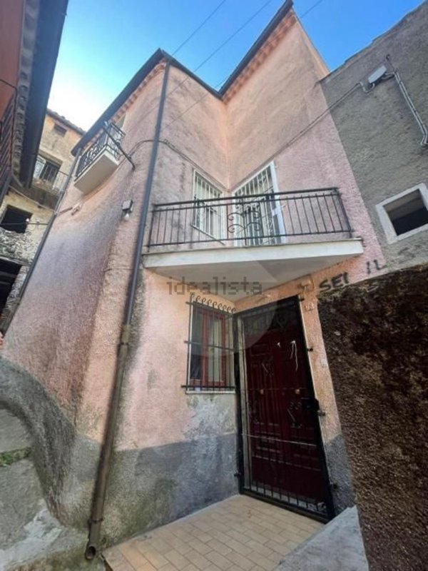 casa indipendente in vendita ad Acri