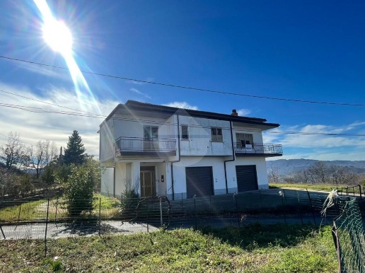 casa indipendente in vendita ad Acri