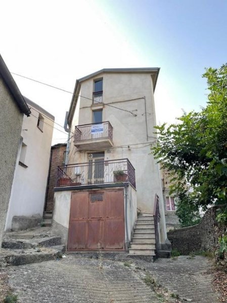 casa indipendente in vendita ad Acri