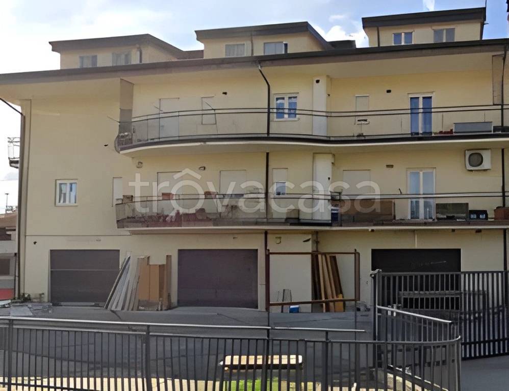 appartamento in vendita ad Acri in zona Corneto