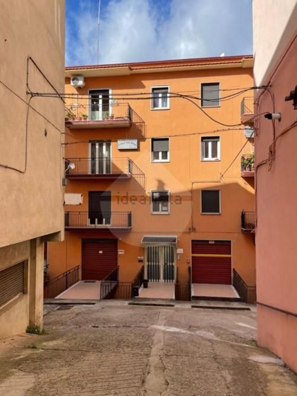 appartamento in vendita ad Acri in zona Corneto