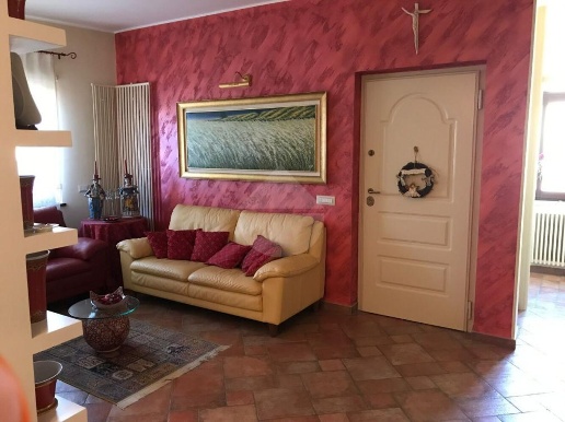 appartamento in vendita ad Acri in zona Corneto