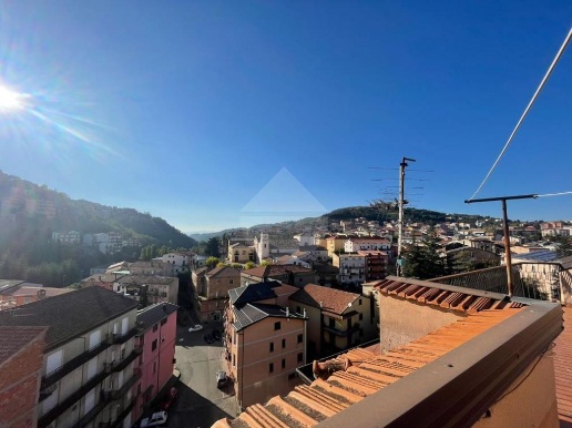 appartamento in vendita ad Acri in zona Corneto