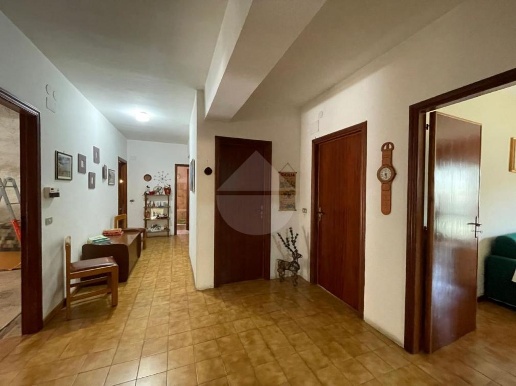 appartamento in vendita ad Acri in zona Corneto