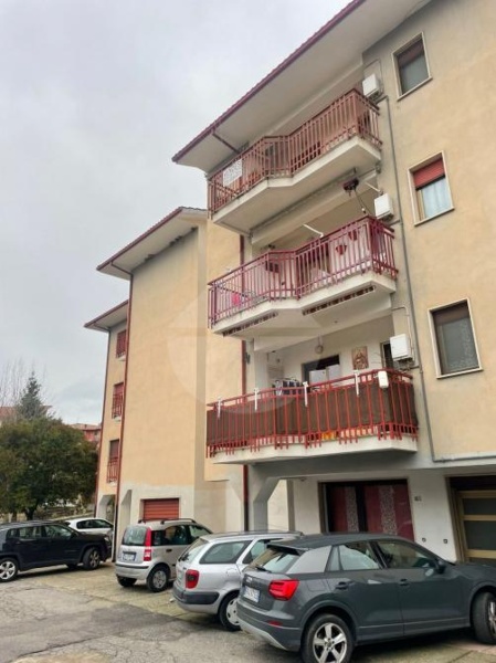 appartamento in vendita ad Acri in zona Corneto