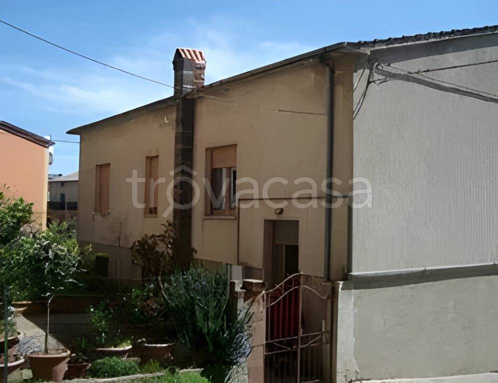 appartamento in vendita ad Acri in zona Corneto