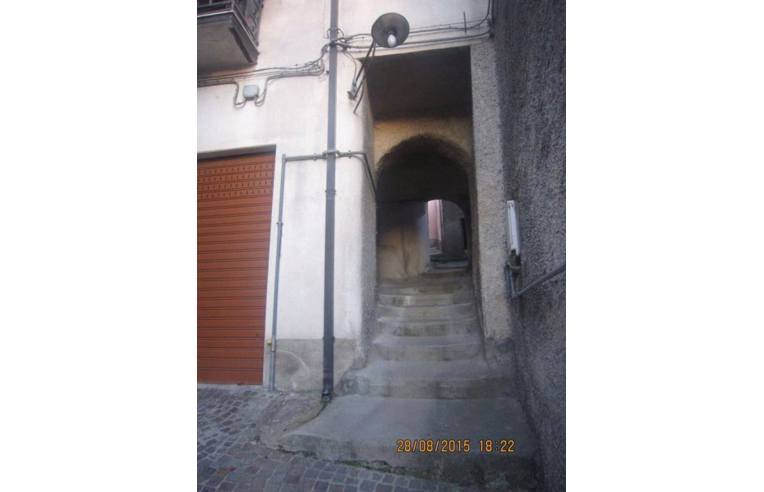 casa indipendente in vendita ad Acri in zona Corneto