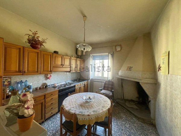 appartamento in vendita ad Acri in zona Corneto