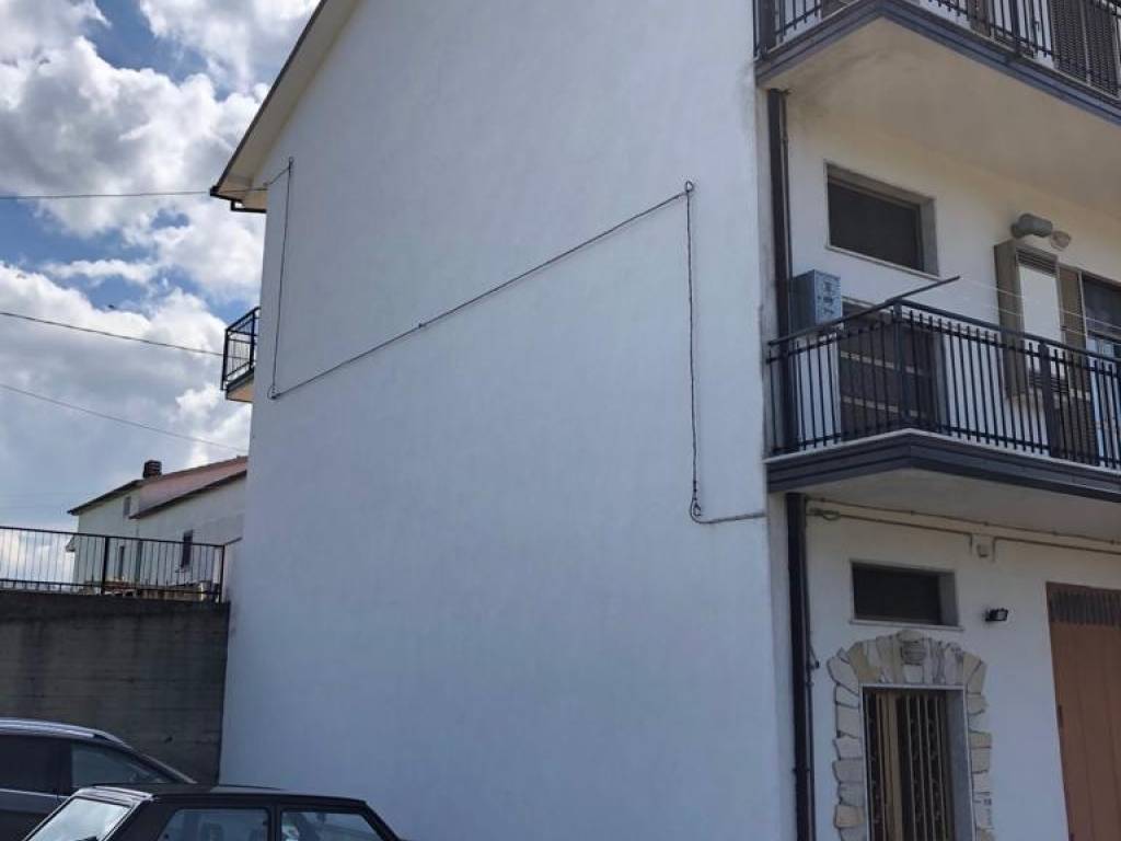 casa indipendente in vendita ad Acri in zona San Giacomo d'Acri