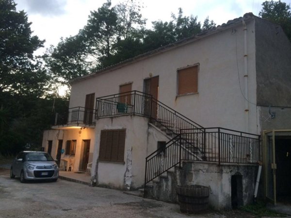casa indipendente in vendita ad Aiello Calabro