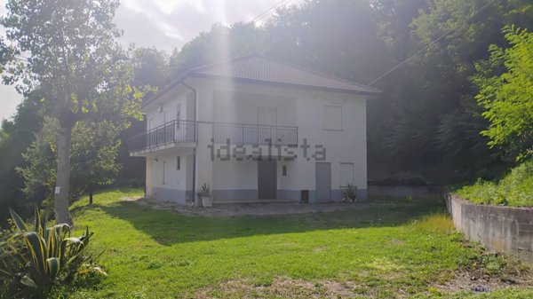 appartamento in vendita ad Aiello Calabro