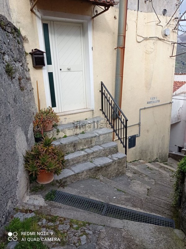 appartamento in vendita ad Aieta