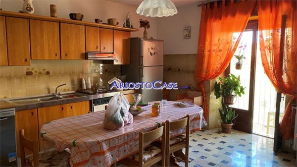 casa indipendente in vendita ad Altomonte