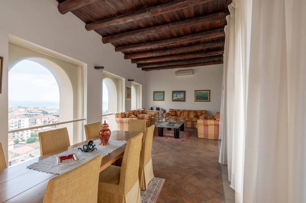 villa in vendita ad Amantea