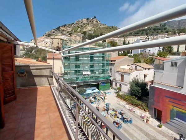 casa indipendente in vendita ad Amantea