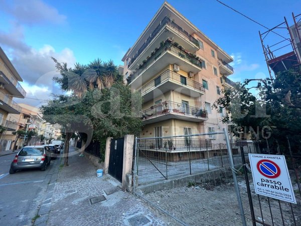 appartamento in vendita ad Amantea
