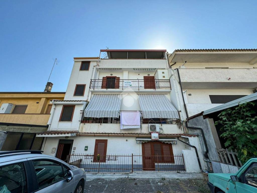 appartamento in vendita ad Amantea in zona Campora San Giovanni