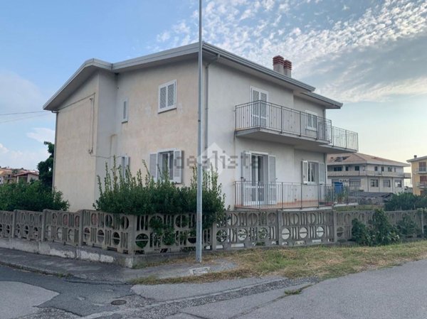 casa indipendente in vendita ad Amantea in zona Campora San Giovanni