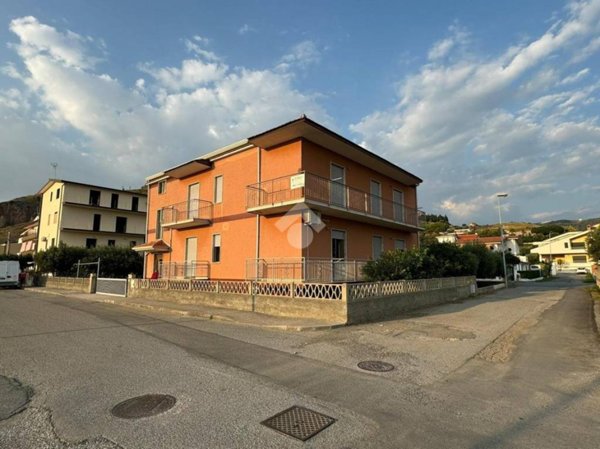 appartamento in vendita ad Amantea in zona Coreca