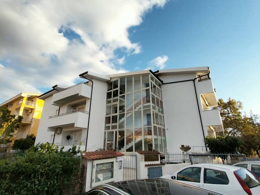 appartamento in vendita ad Amantea in zona Campora San Giovanni