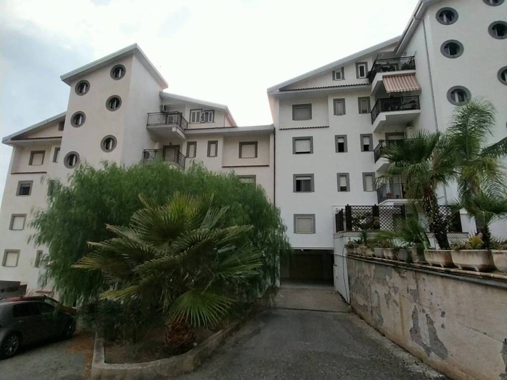 appartamento in vendita ad Amantea
