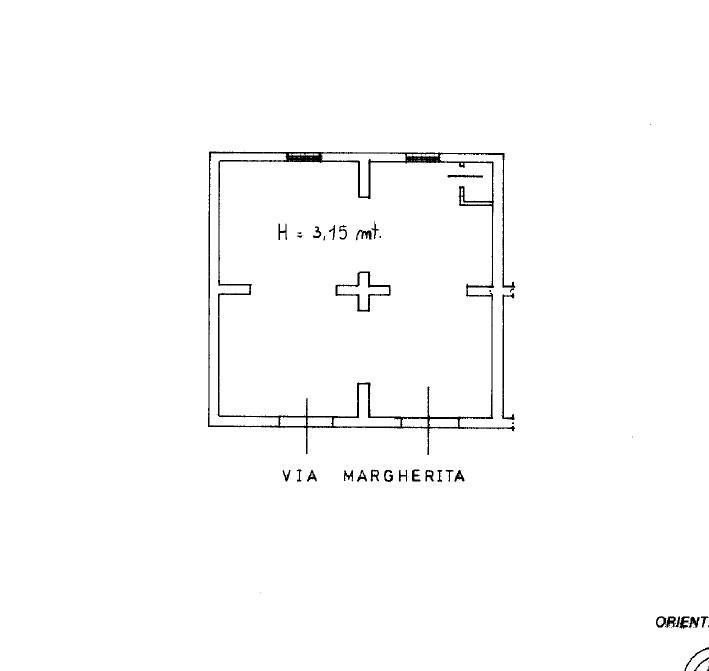 negozio in vendita ad Amantea