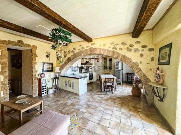 appartamento in vendita ad Amantea in zona Acquicella