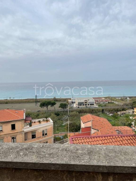 appartamento in vendita ad Amantea