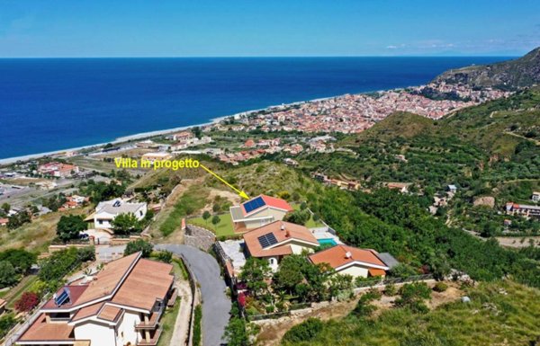 casa indipendente in vendita ad Amantea