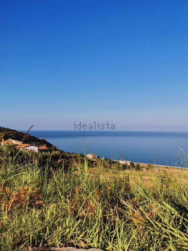 terreno edificabile in vendita ad Amantea