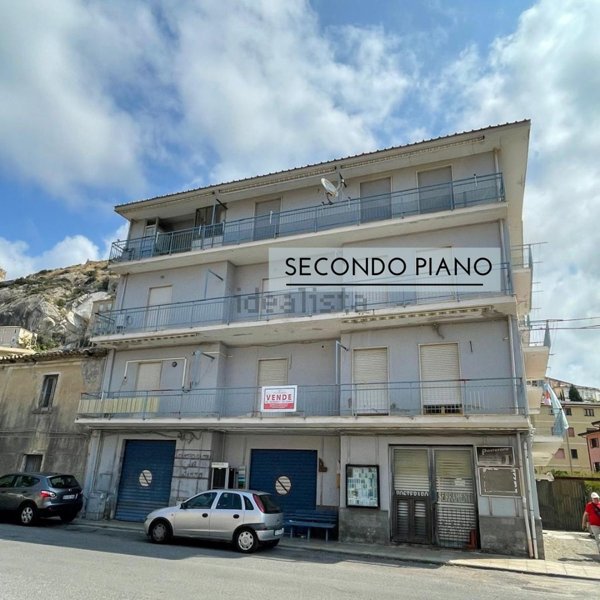 appartamento in vendita ad Amantea