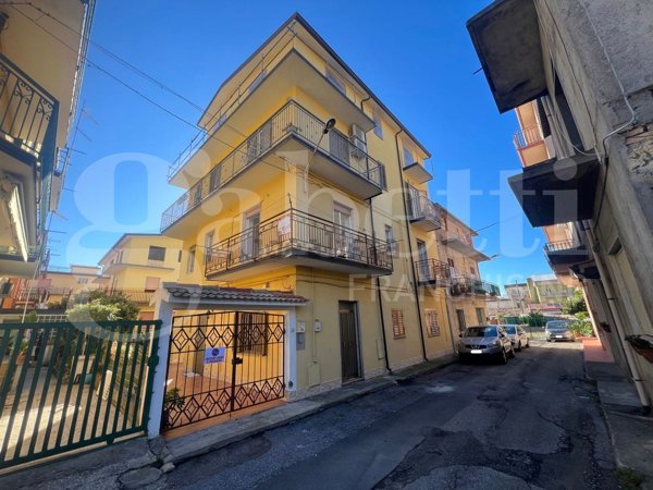 appartamento in vendita ad Amantea in zona Campora San Giovanni