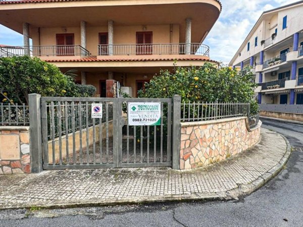 appartamento in vendita ad Amantea