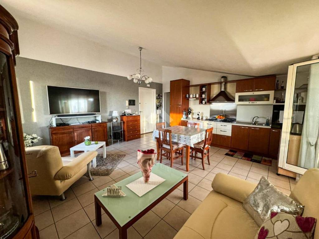 appartamento in vendita ad Amantea in zona Campora San Giovanni