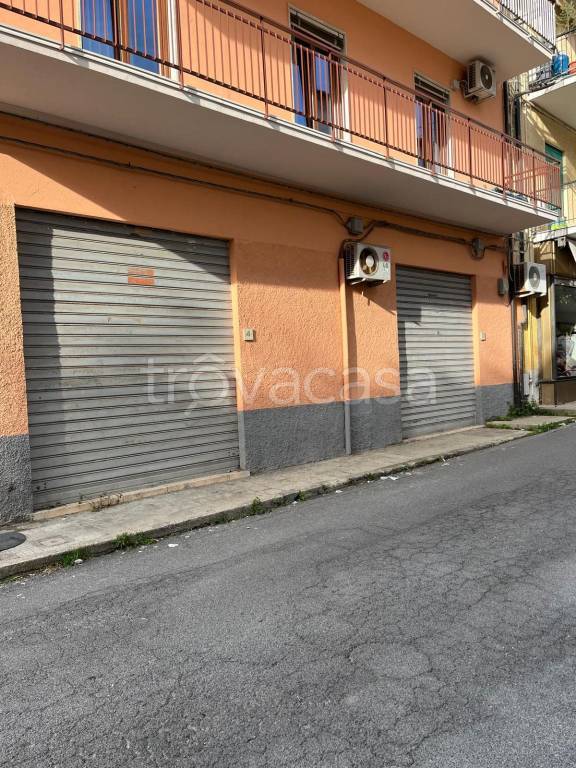 negozio in vendita ad Amantea