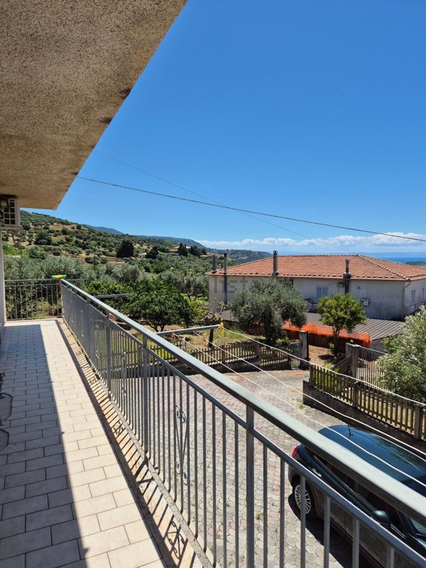 appartamento in vendita ad Amantea in zona Campora San Giovanni
