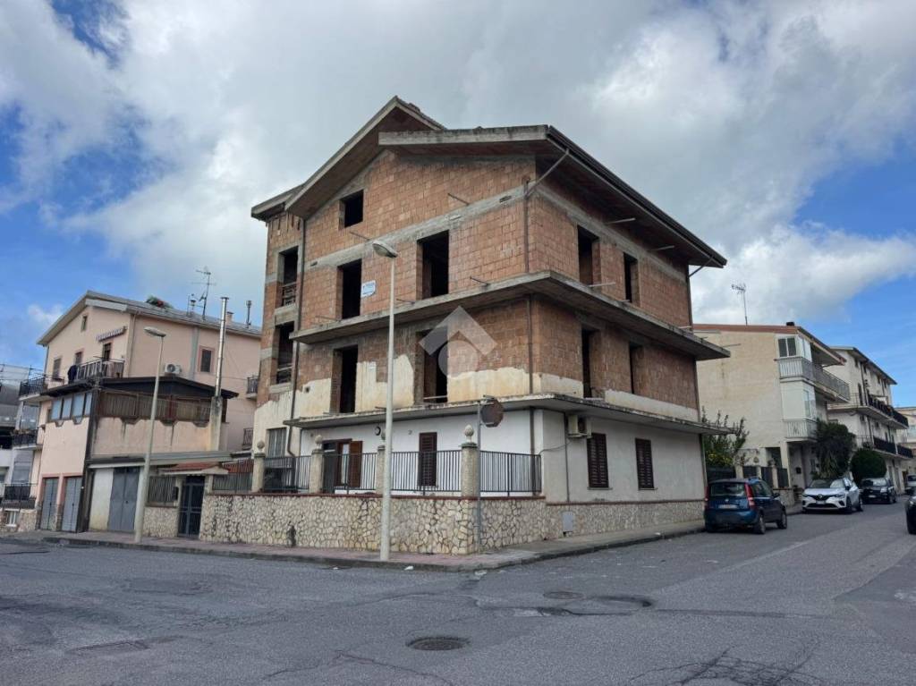 appartamento in vendita ad Amantea in zona Campora San Giovanni