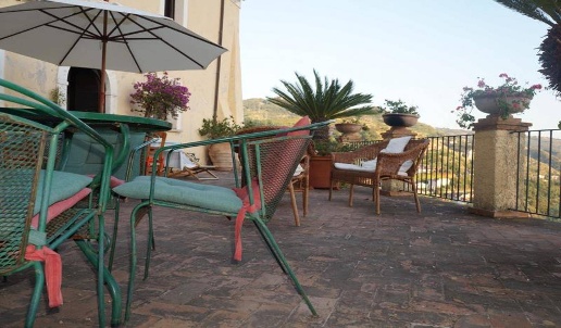 casa indipendente in vendita ad Amantea