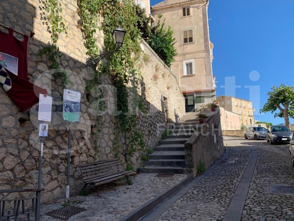 appartamento in vendita ad Amantea