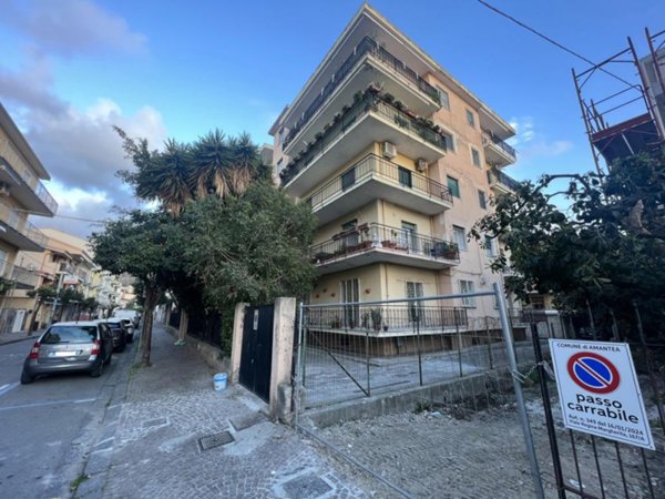 appartamento in vendita ad Amantea