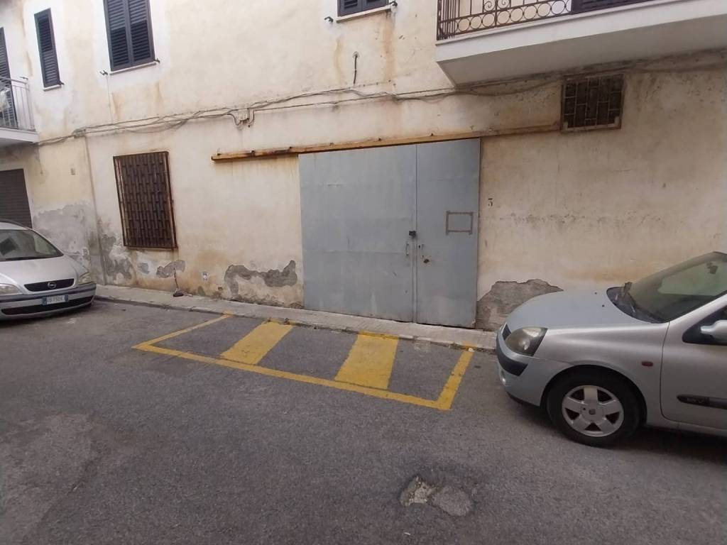 negozio in vendita ad Amantea