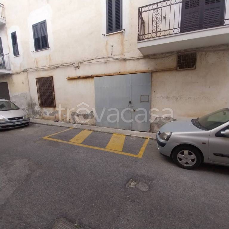 negozio in vendita ad Amantea