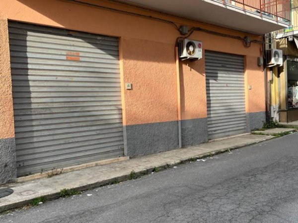 negozio in vendita ad Amantea