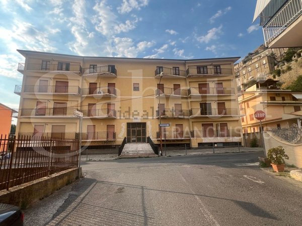 intera palazzina in vendita ad Amantea