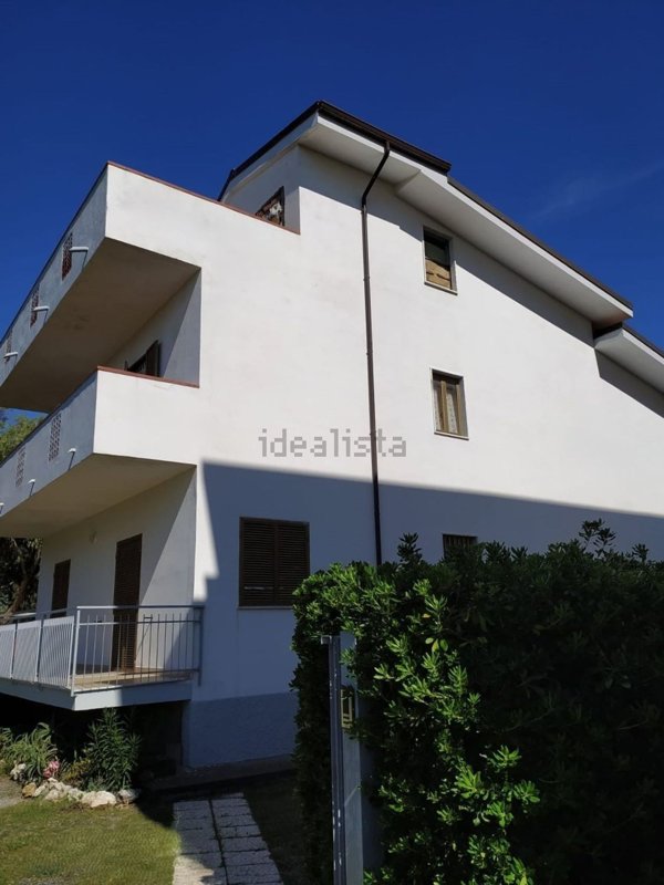 casa indipendente in vendita ad Amantea