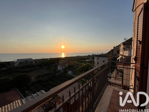 casa indipendente in vendita ad Amantea in zona Acquicella