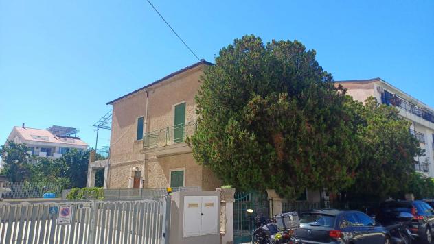 casa indipendente in vendita ad Amantea
