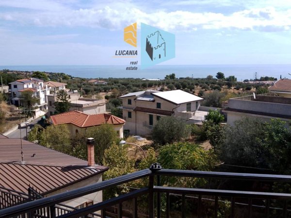 appartamento in vendita ad Amendolara