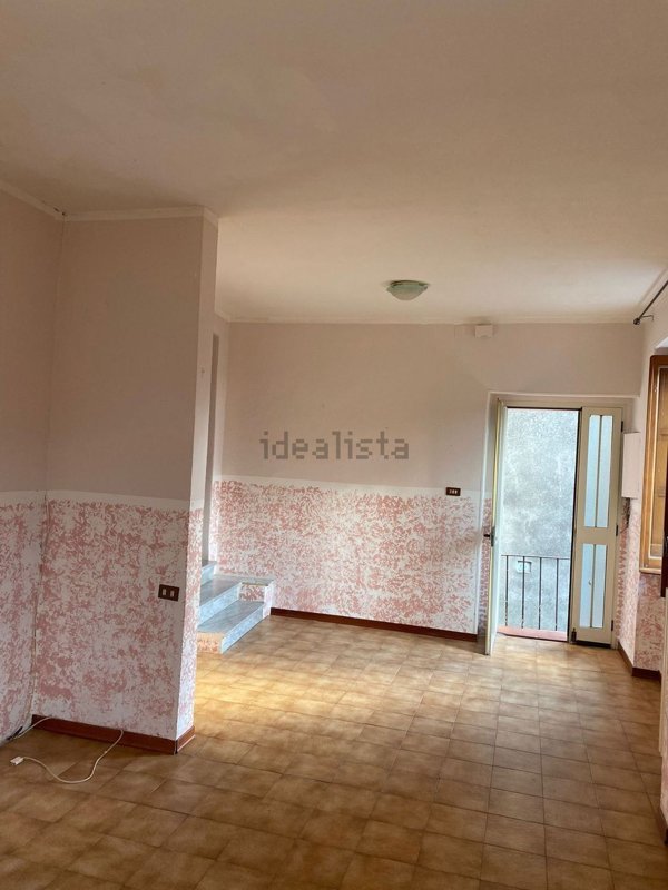 appartamento in vendita ad Aprigliano in zona Vico